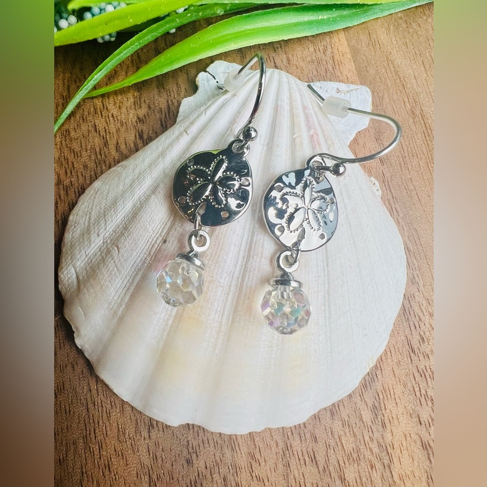Swarovski Crystal Elements Shoreline Sand
Dollar Earrings New 🏝️🏝️
